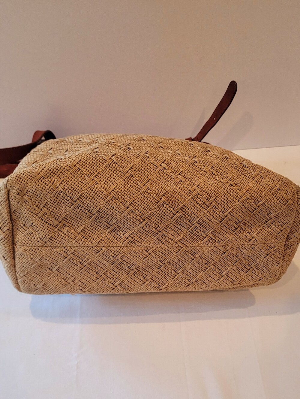 SOLD!!!!De Vecchi Woven Straw Tote with Learher Trim - Picture 7 of 10
